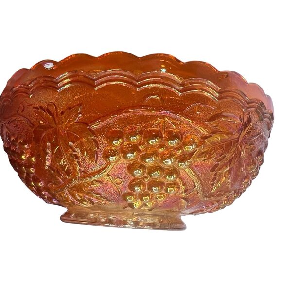 Antique Fenton Marigold Iridescent Carnival Glass Bowl With Grape & Leaf Design - Picture 3 of 12